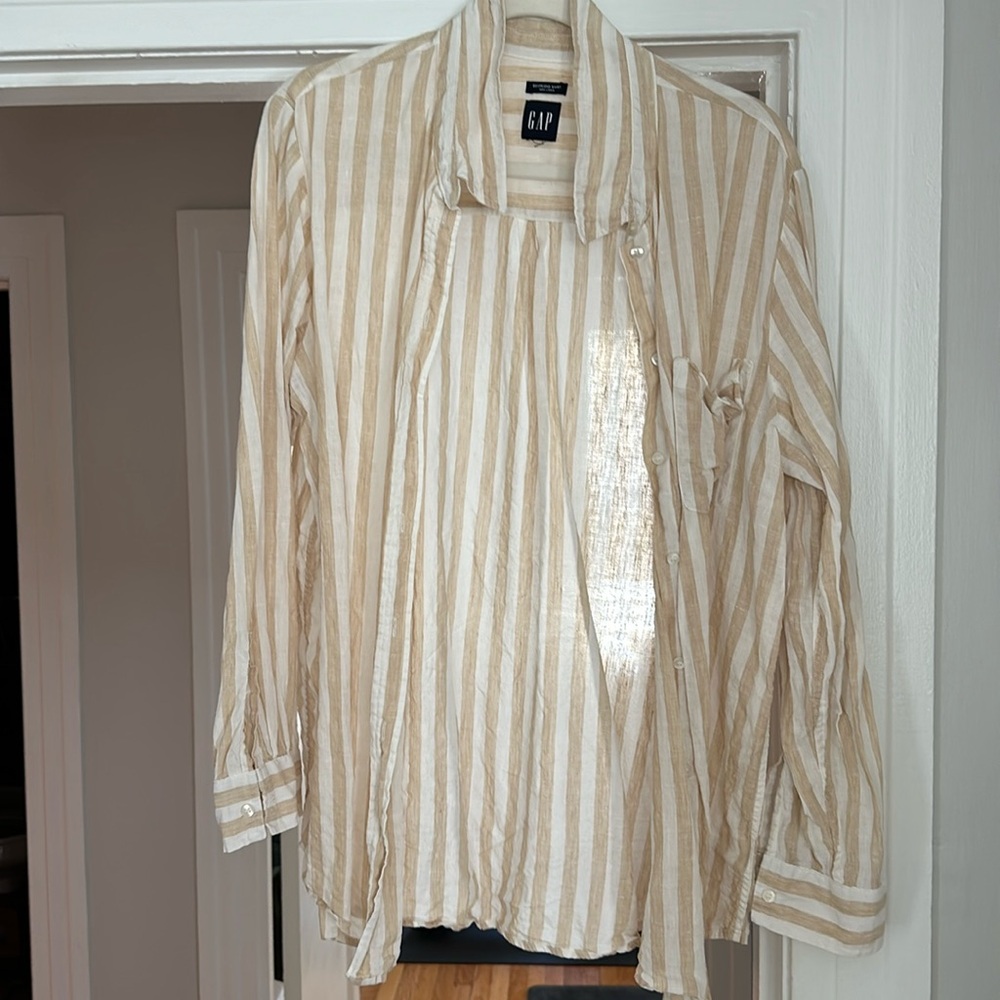 Gently worn GAP linen shirt